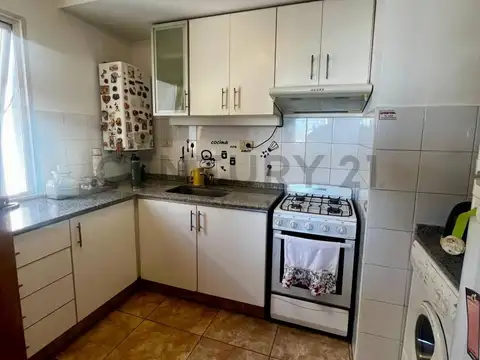 intendente ramon bautista mestre 100, Piso 0