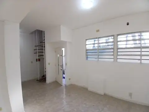 Depto Tipo Casa en Venta 10 años