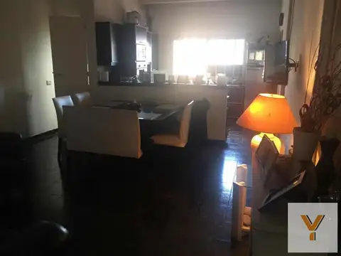 Depto Tipo Casa en Venta de 4 dormitorios