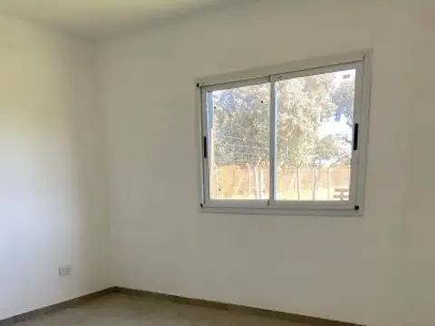 VTA CASA 4AMB-Barrio Santa Emilia- Lote 500m²