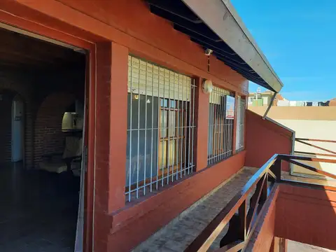 Calle 301 100, Piso 3°