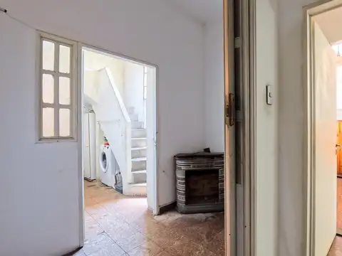 Depto Tipo Casa 5 ambientes con 1 baño