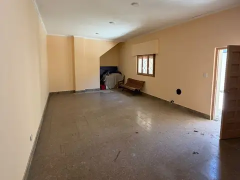 Depto Tipo Casa en Venta en Lanús, USD 179.000