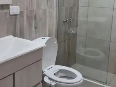 Departamento - Alquiler - Argentina, Tres de Febrero - Falucho 700