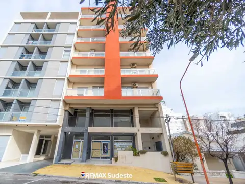 VENTA DEPTO DOS AMBIENTES MONTE HERMOSO CENTRO