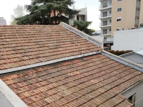 Caseros 2546