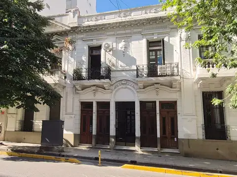 Hermoso PH con Entrada Independiente y Mucho Sol