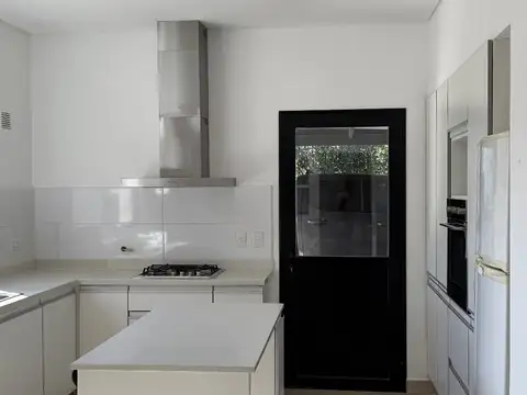 Casa en Venta en San Lorenzo, USD 420.000