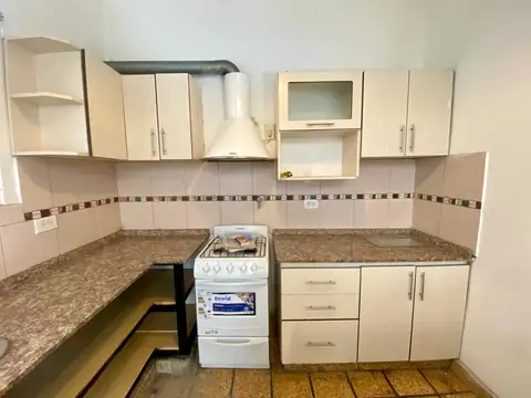 Depto Tipo Casa en Alquiler de 2 dormitorios