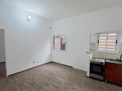 Departamento en Alquiler en Munro-Oeste, $ 720.000