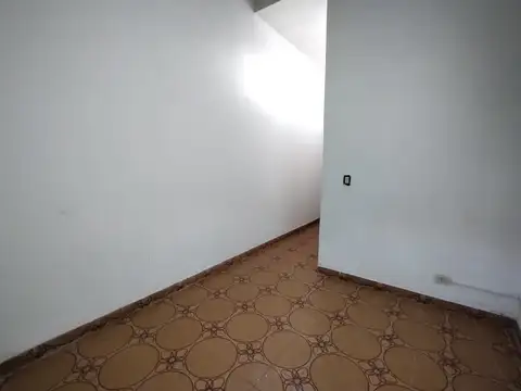 Depto Tipo Casa en Alquiler de 2 ambientes