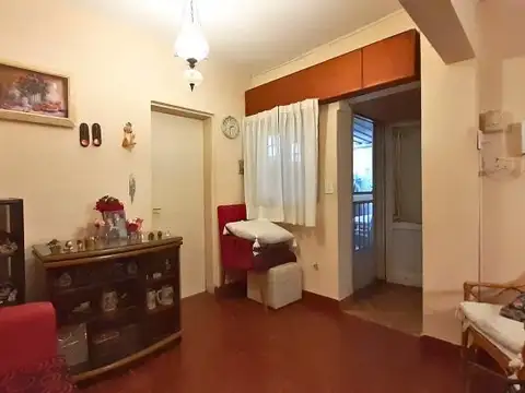 "Se Vende Casa Interna en Quilmes: Tu Oportunidad&amp;nbsp;de&amp;nbsp;Hogar"