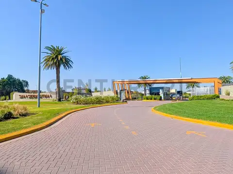 Terreno en Venta en San Sebastian, USD 220.000