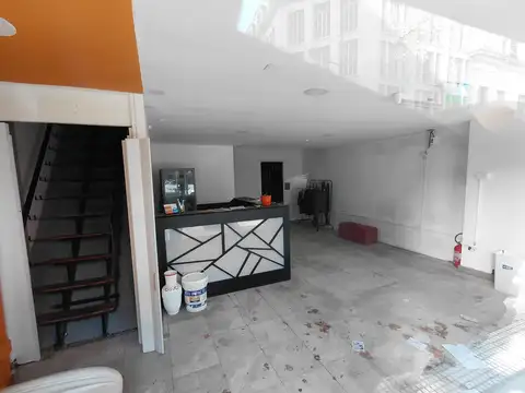 Local en Alquiler en Flores, $ 2.500.000