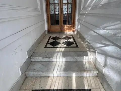 Casa con fin comercial