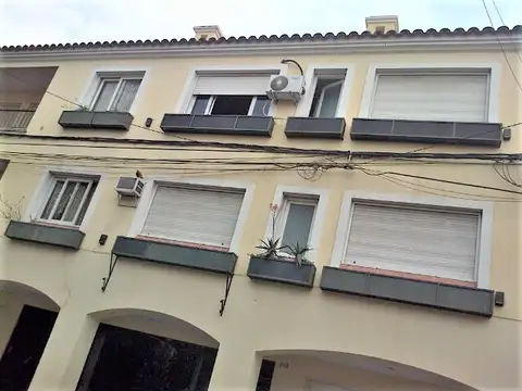 Departamento de 2 Dormitorios con Cochera