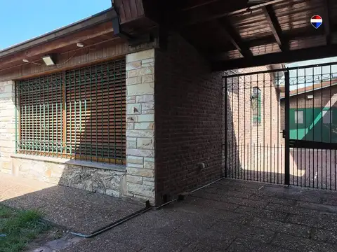 Casa en Venta en Ezpeleta Oeste, USD 89.000