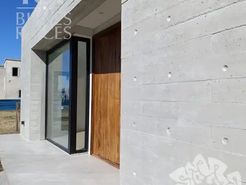 Casa en Venta en Puertos, USD 369.000