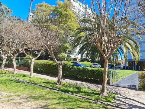 REMODELADO Departamento 4 ambientes c/guardacoche en venta en Villa Martelli