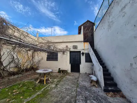 Casa en Alquiler en Valentín Alsina, $ 750.000
