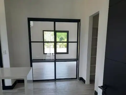 Casa en Alquiler en Pilara, USD 3.300