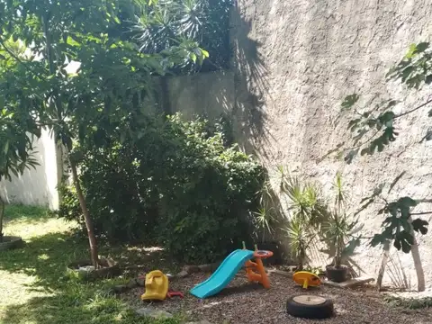 Bartolome Mitre  939 900