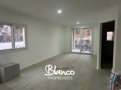 Departamento en Alquiler con 1 cocheras