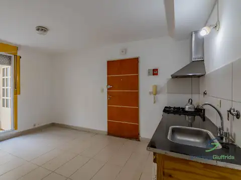 Departamento 2 ambientes con 1 baño