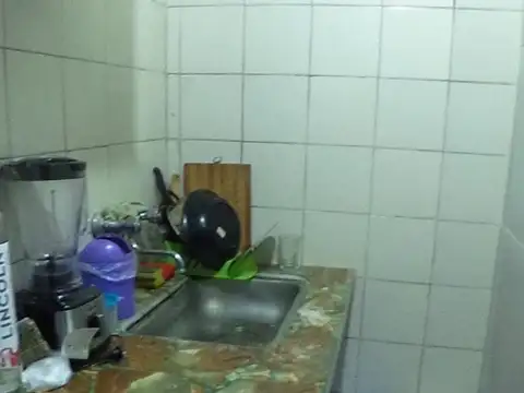 OPORTUNIDAD  MONOAMBIENTE CON ENTREPISO/ OFICINA,  EN PLENO CENTRO ITUZAINGO A MTS DE LA PLAZA