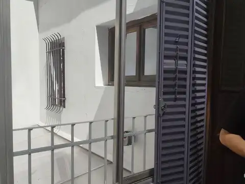 Depto Tipo Casa en Alquiler en Caballito, $ 1.400.000