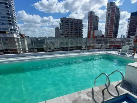 Departamento de dos ambientes en la mejor zona de Palermo chico, frente a la plaza Alemania.