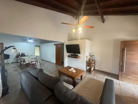 Casa en Pueblo General Belgrano