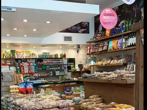 Avenida Santa Fe al 2100