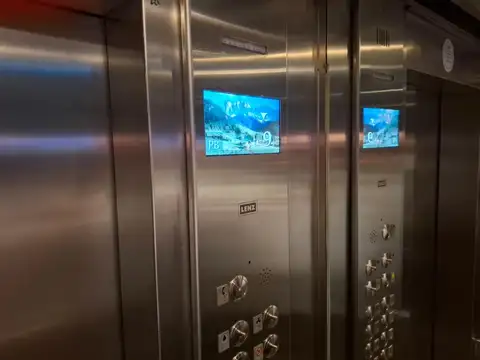 Oficina en Alquiler 70 años