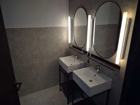 Oficina Monoambiente con 3 baños