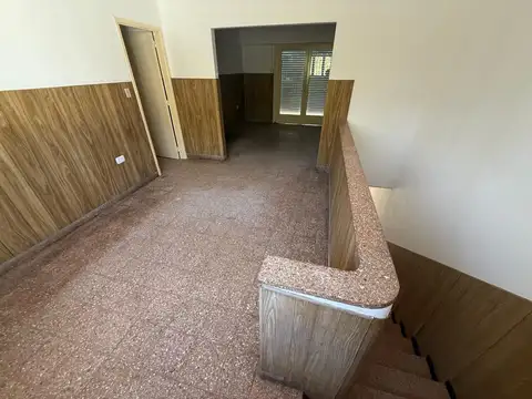 Depto Tipo Casa 4 ambientes con 1 baño