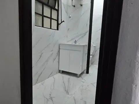 Local en Alquiler 80 años