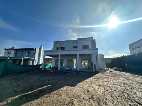 Casa en Venta en El Cantón - Norte, USD 350.000