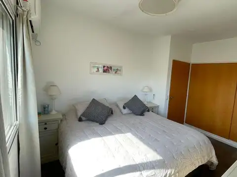 Alquiler Anual Condominio 3 ambientes en Barrio Las Mercedes, Calle Champagnat