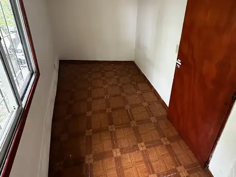 Depto Tipo Casa en Alquiler de 2 dormitorios