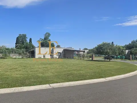 Venta Lote en Barrio Santa Emilia - Pilar del Este