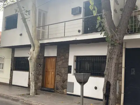 Casa en Alquiler de 4 dormitorios