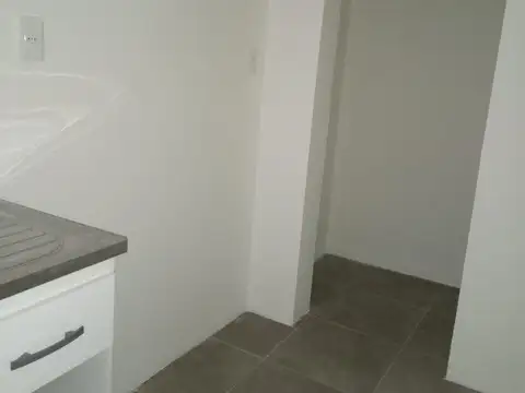 Alquiler dos dormitorios Centro proximo a rambla