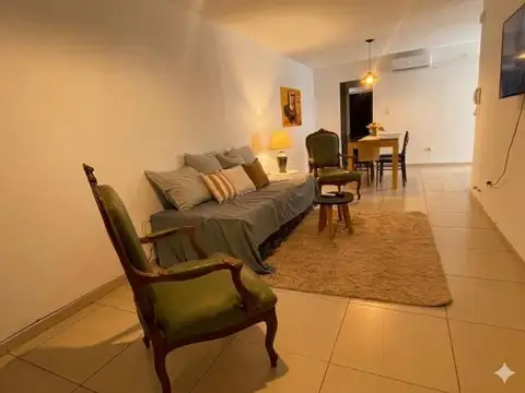 Jacinto Rios 400, Piso 5