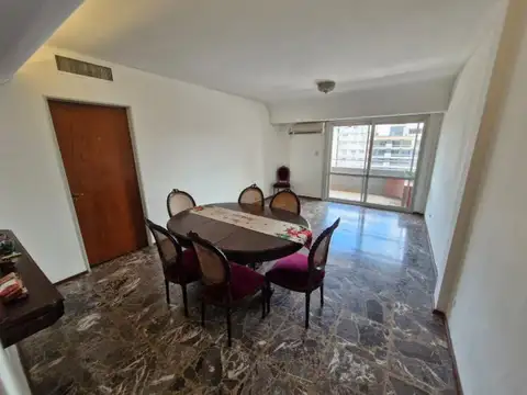 Entre Rios al 1200 (Semipiso de 2 dormitorios C/Balcón)