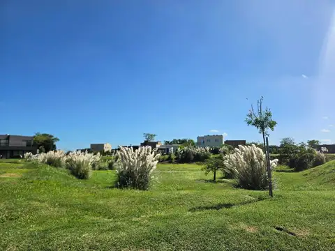 Casa en Alquiler en Pilar del Este - Santa Lucia, $ 1.000