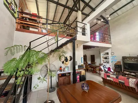 Zona San Luis. Los Robles. Mza D. Casa 100