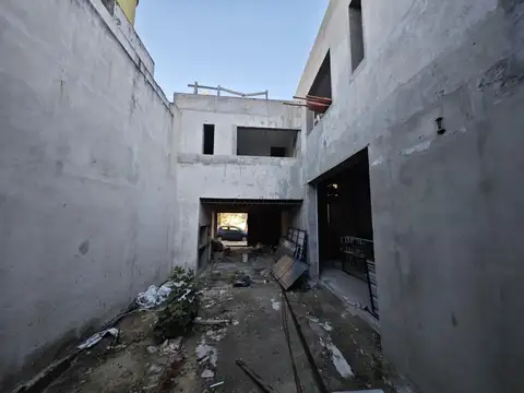 Casa en Venta en Nuestra Señora De Lourdes, USD 245.000