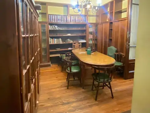 Departamento en Venta - 6 Ambientes - Balvanera