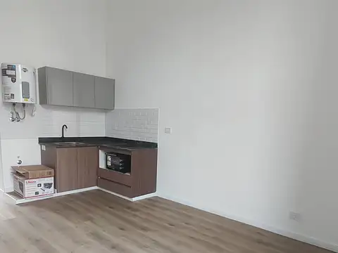 Depto Tipo Casa en Alquiler de 2 ambientes